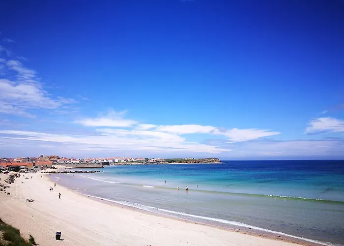 Peniche\'S Blue & White