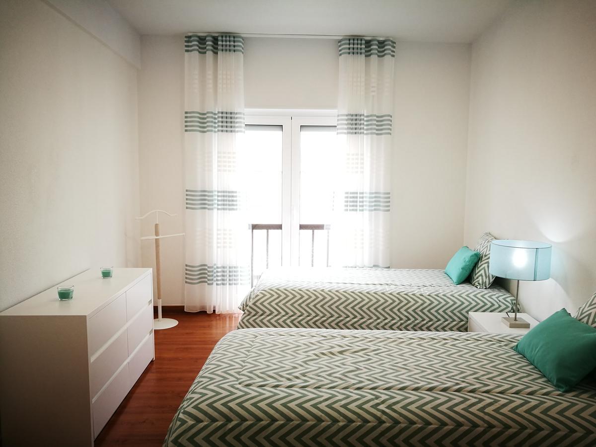 Apartment Peniche's Blue & White Peniche