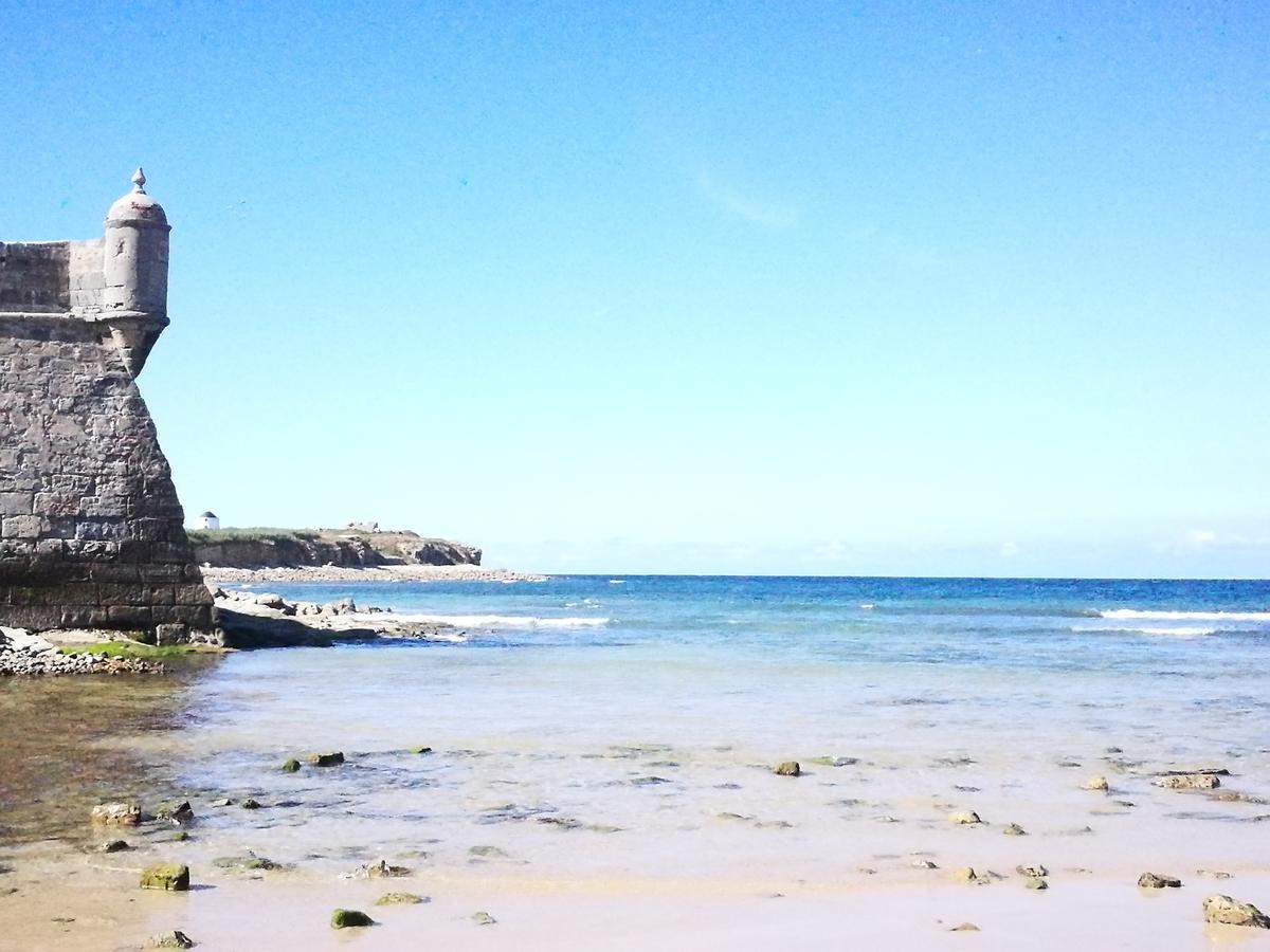 Peniche's Blue & White * Peniche